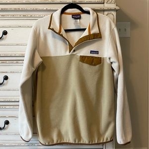 Women’s Patagonia pullover